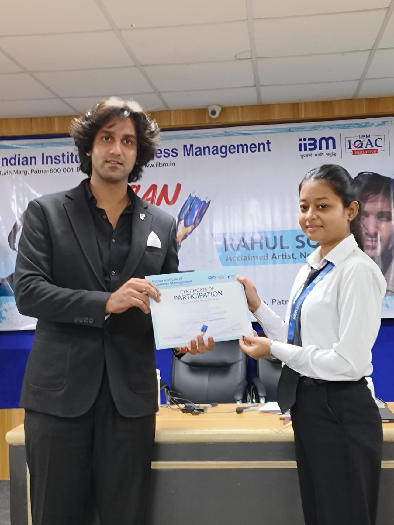 Rahul Soni Conducts “All Can Sketch” Workshop for PGDM, BBA, BCA & MAMC Students at IIBM and ZHI Patna